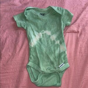 Gerber Green Tie-Dye Baby Onesie